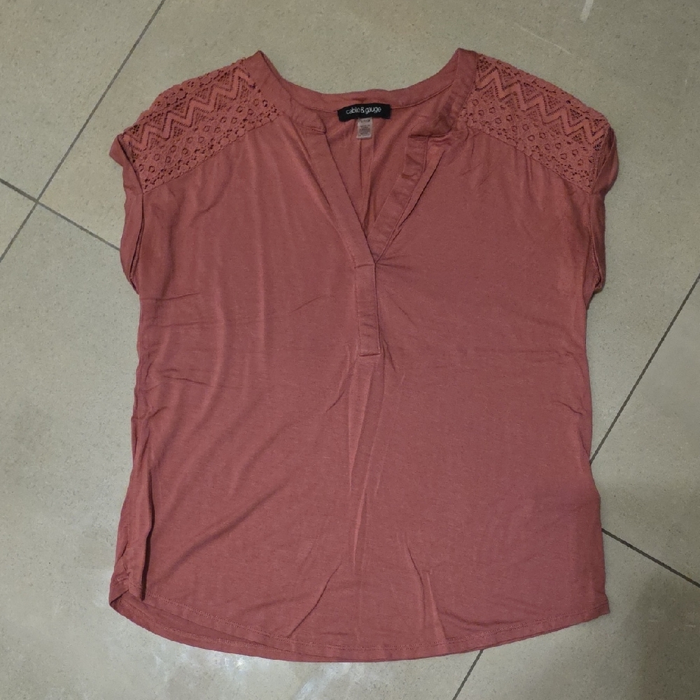 Cable & Gauge Women's Pink Blouse with Crochet Shoulders